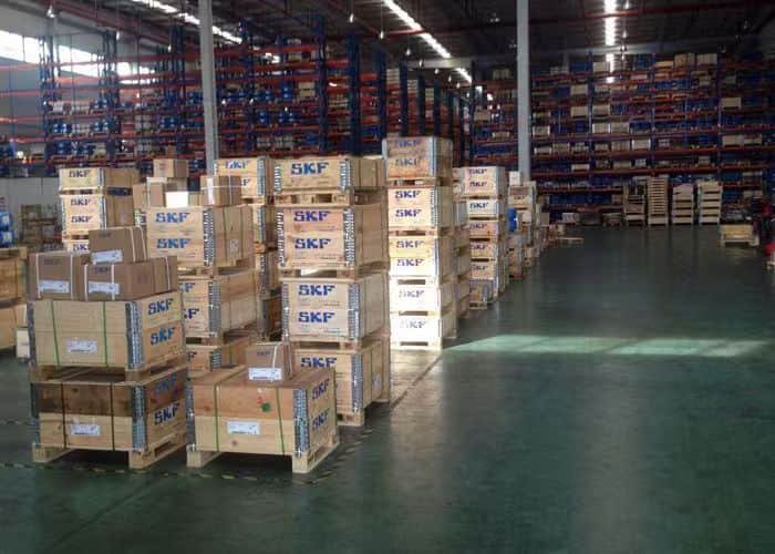 Warehouse bearing bulk stock